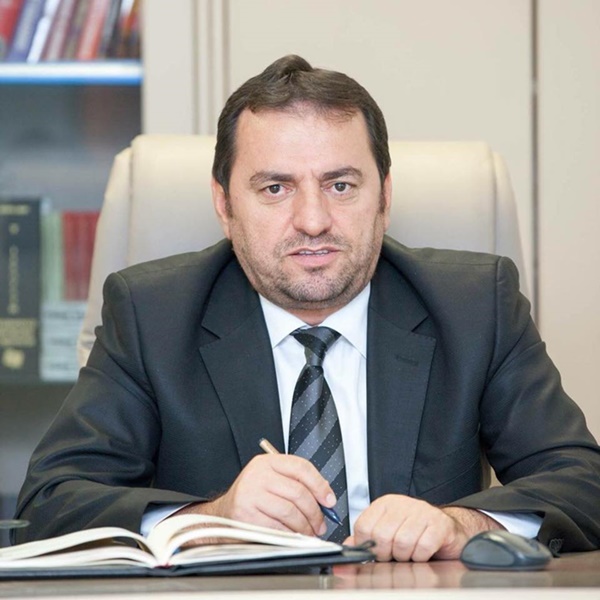 Mustafa ÖZBAY / Ekonomist-CFO-Yazar