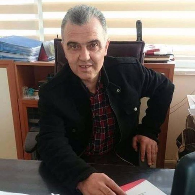 İhsan Turan Vefat etti