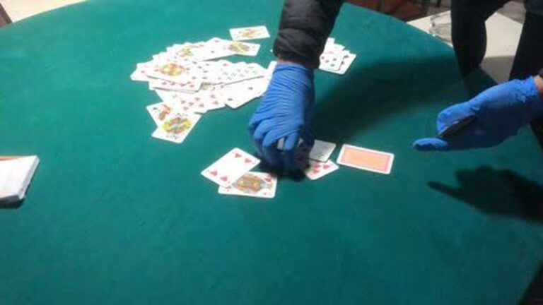 Orhangazi’de Kumarhanelere Baskın