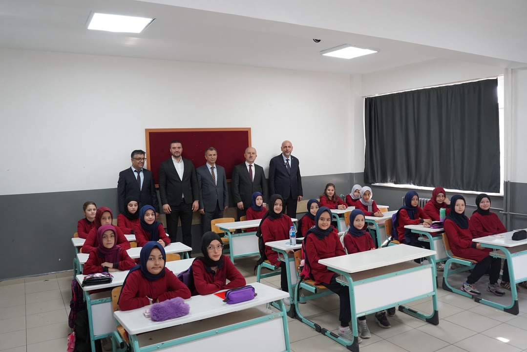 Orhangazi Protokolünden Yeni Eğitim Öğretim Yılına Ziyaret