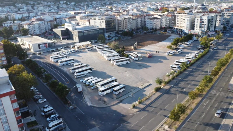Orhangazi Servisçiler Kooperatifi Başkanı Varlı’dan Terminal Alanı İmar Değişikliğine Tepki: “İlçenin İhtiyaçlarına Uygun Değil”
