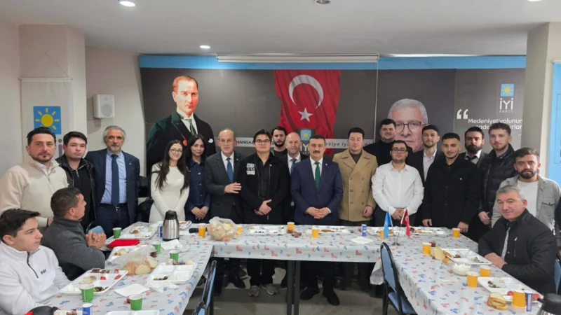 İYİ Parti Orhangazi Gençlik Kollarında Görev Değişimi