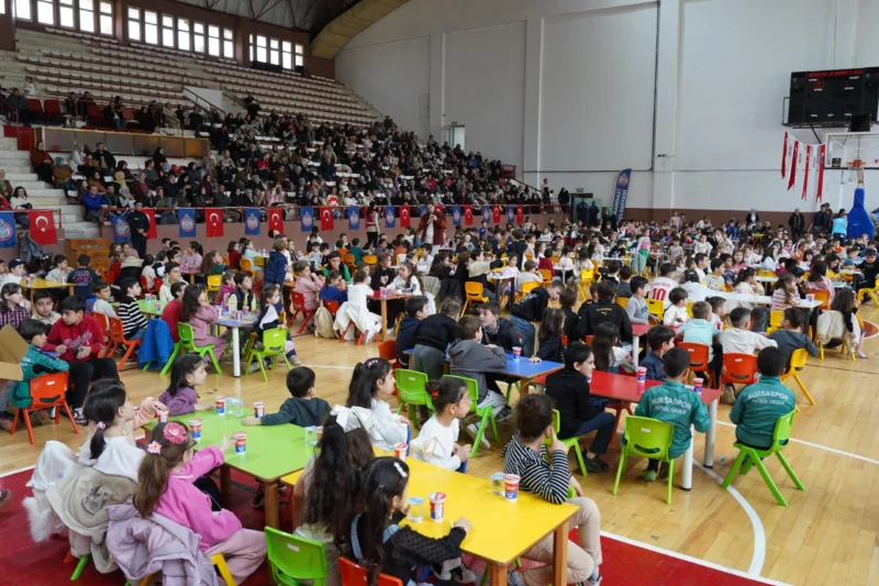 Orhangazi’de 500 Çocuk Tekne Orucu İftarında Buluştu