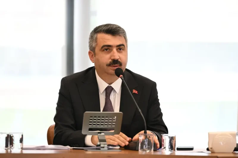 Oktay Yılmaz’dan sosyal medyada “drone üssü” çağrısı