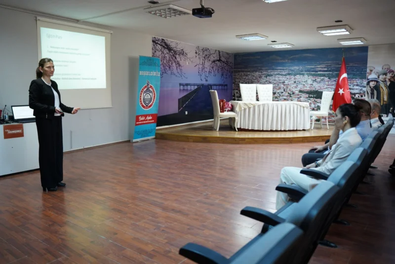 Orhangazi Belediyesi’nden personele iletişim ve motivasyon eğitimi