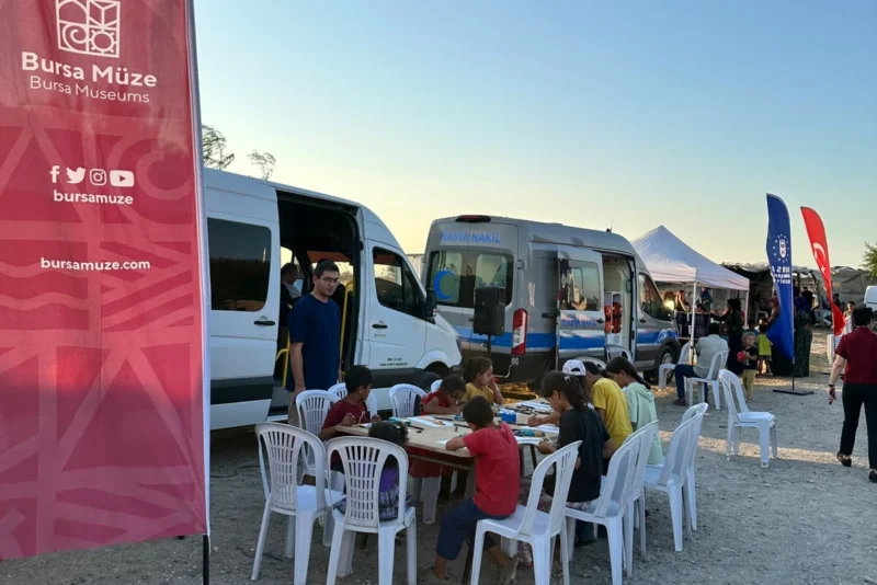Bursa Büyükşehir’den Mevsimlik Tarım İşçilerine Sahada Destek